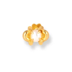 18ct Yellow Gold Screw Back Nose Stud with a Cultured Pearl NIP-6-770e