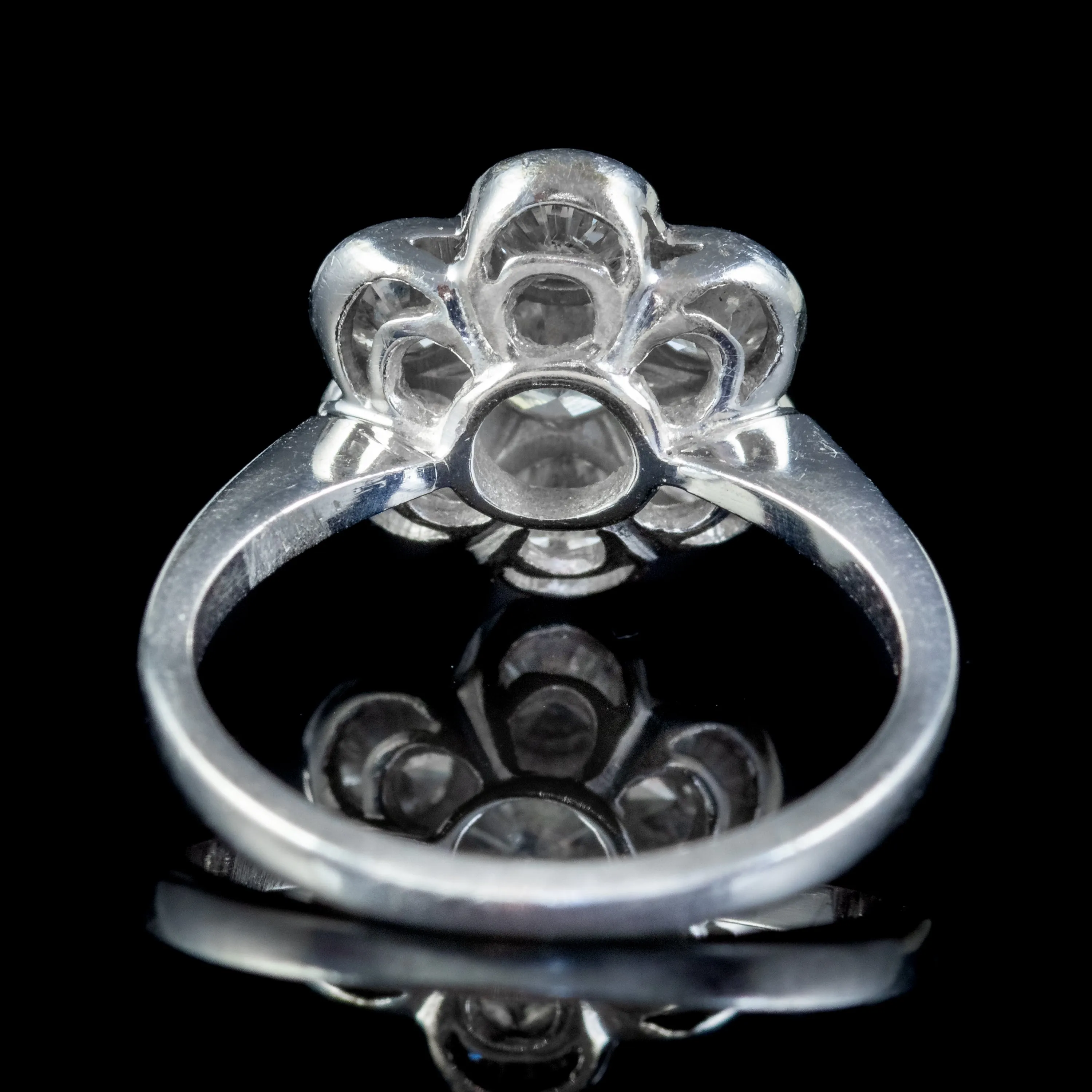 Antique Edwardian Diamond Daisy Cluster Ring Platinum 2Ct Of Diamond Circa 1910