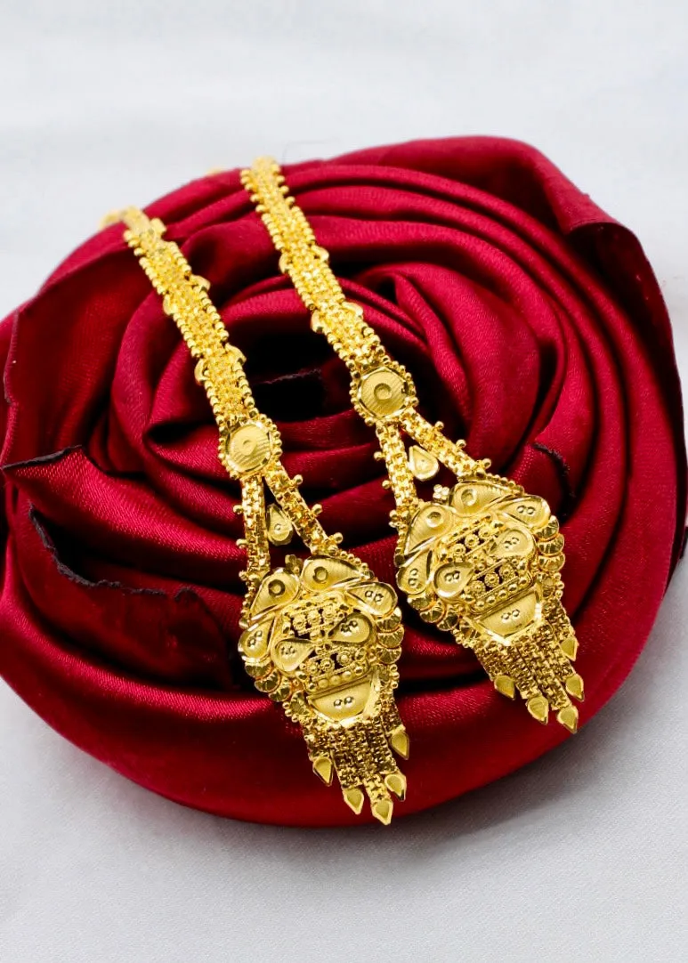 APPEALING GOLD PLATED EARRINGS