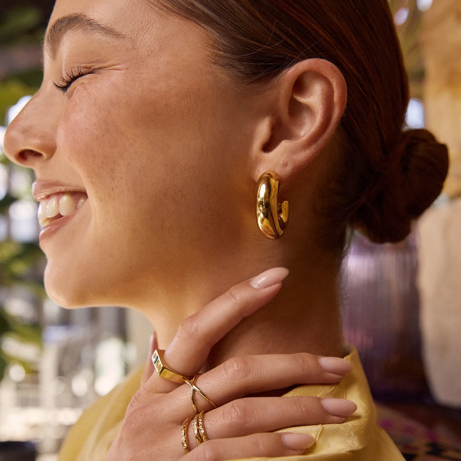 Bella Gold Hoop Earrings