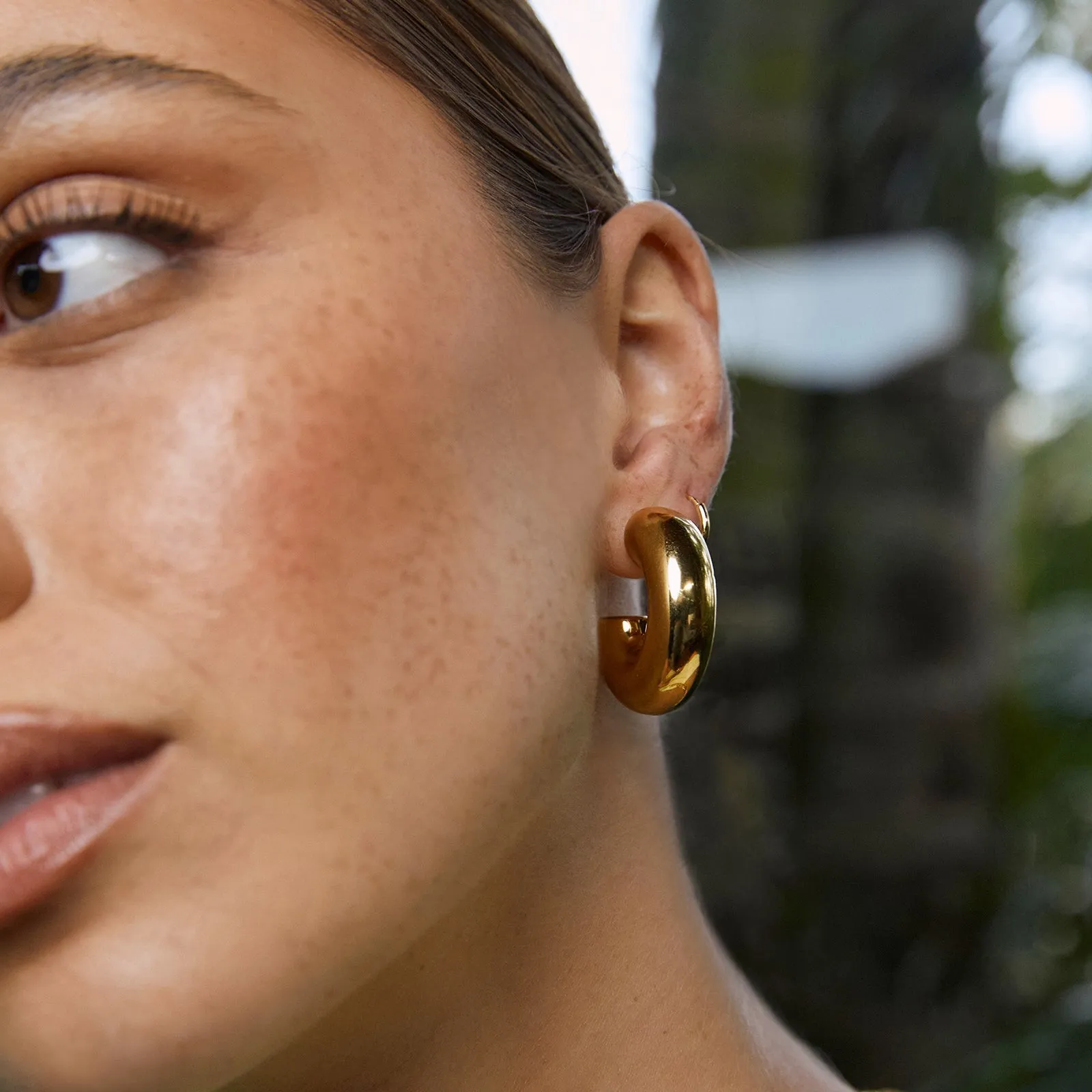 Bella Gold Hoop Earrings