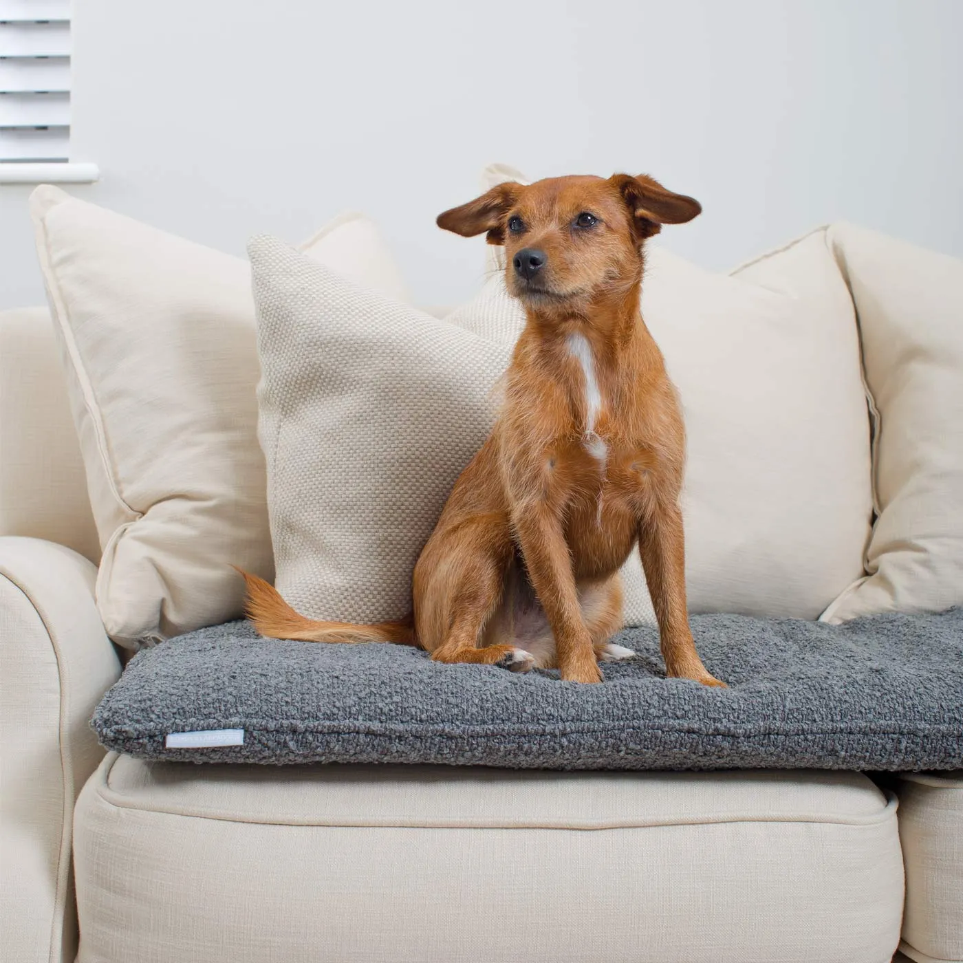 Sofa Topper in Bouclé by Lords & Labradors