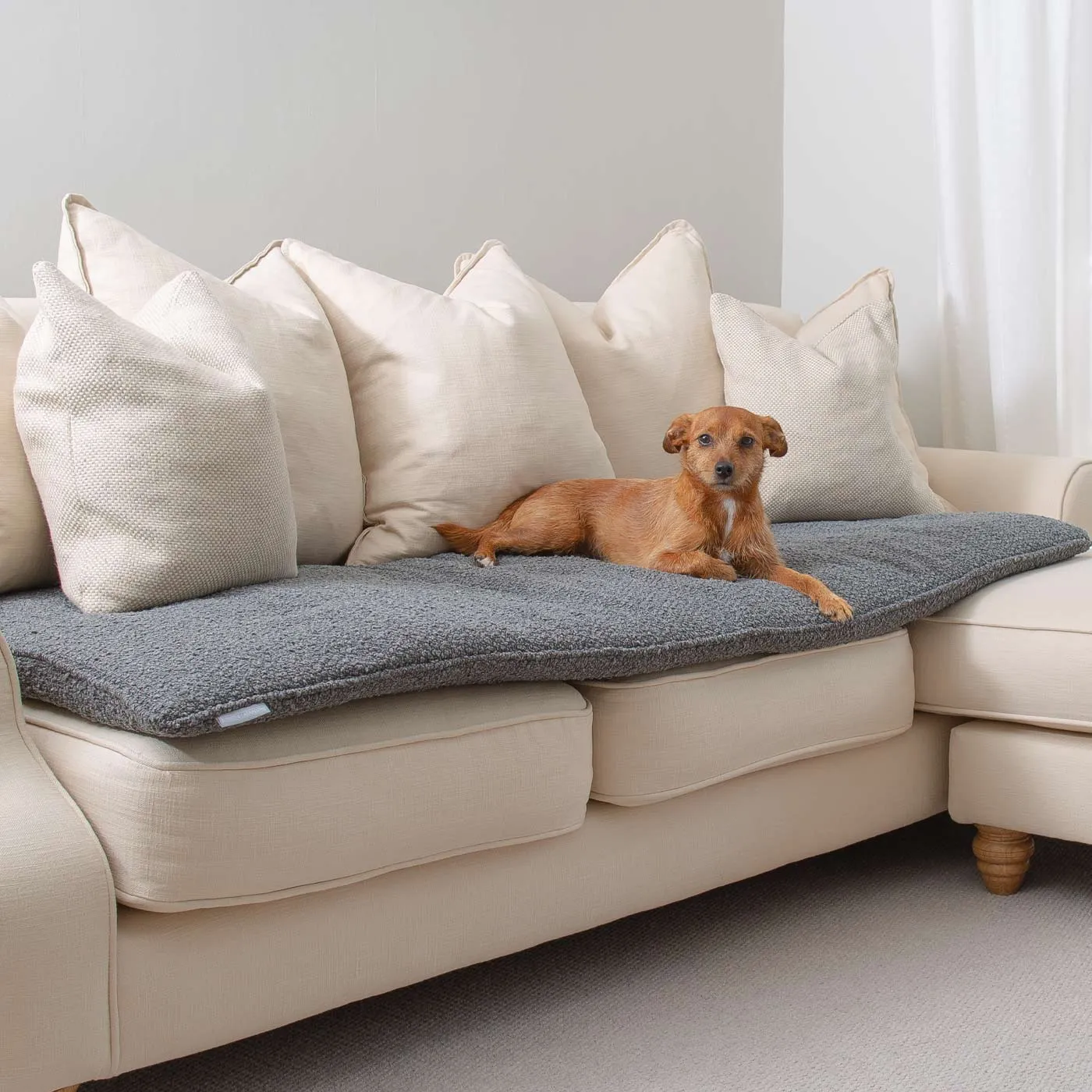 Sofa Topper in Bouclé by Lords & Labradors